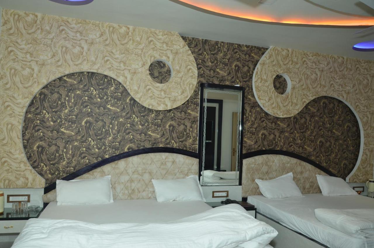 Hotel Paradise Inn Auraiya Extérieur photo